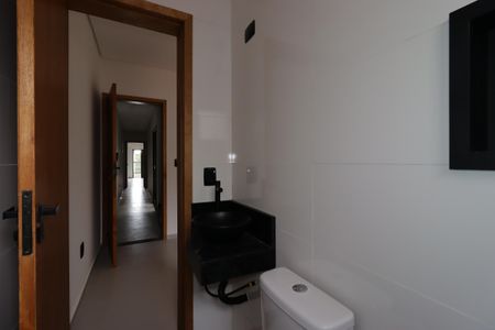 Casa à venda com 200m², 4 quartos e 2 vagasBanheiro da Suíte 1