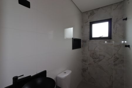 Casa à venda com 200m², 4 quartos e 2 vagasBanheiro da Suíte 3