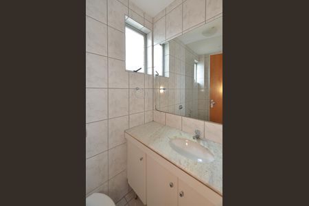 Apartamento à venda com 120m², 3 quartos e 2 vagasBanheiro Social