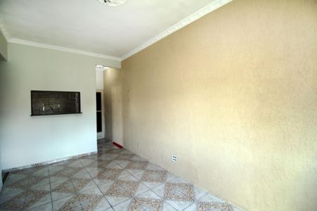 Sala de apartamento para alugar com 2 quartos, 60m² em Olaria, Rio de Janeiro