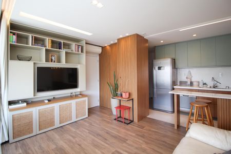 Sala de apartamento para alugar com 2 quartos, 74m² em Indianópolis, São Paulo