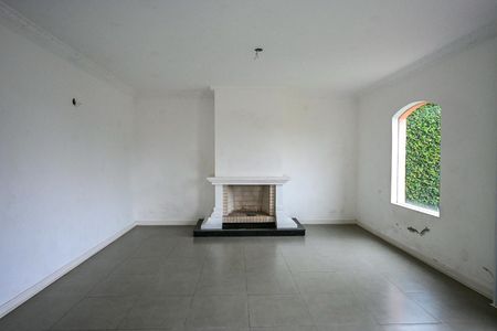 Sala de casa para alugar com 4 quartos, 900m² em Jardim Leonor, São Paulo