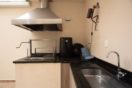 Casa de condomínio para alugar com 130m², 3 quartos e 2 vagas Casa de condomínio para alugar com 130m², 3 quartos e 2 vagasQuintal / Gourmet