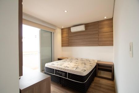 Casa de condomínio para alugar com 130m², 3 quartos e 2 vagas Casa de condomínio para alugar com 130m², 3 quartos e 2 vagasSuíte