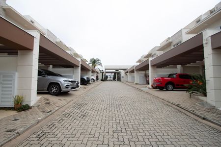 Casa de condomínio para alugar com 130m², 3 quartos e 2 vagas Casa de condomínio para alugar com 130m², 3 quartos e 2 vagasÁrea comum