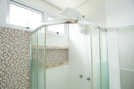 Casa de condomínio para alugar com 130m², 3 quartos e 2 vagas Casa de condomínio para alugar com 130m², 3 quartos e 2 vagasBanheiro Social