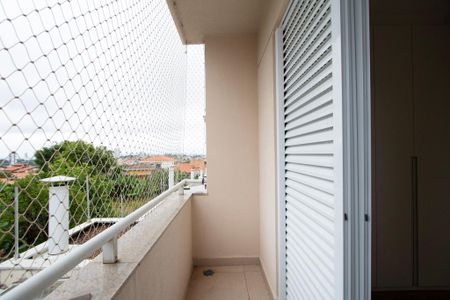 Casa de condomínio para alugar com 130m², 3 quartos e 2 vagas Casa de condomínio para alugar com 130m², 3 quartos e 2 vagasVaranda Quarto 1