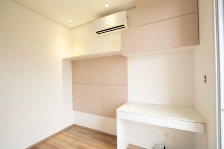 Casa de condomínio para alugar com 130m², 3 quartos e 2 vagas Casa de condomínio para alugar com 130m², 3 quartos e 2 vagasQuarto 1