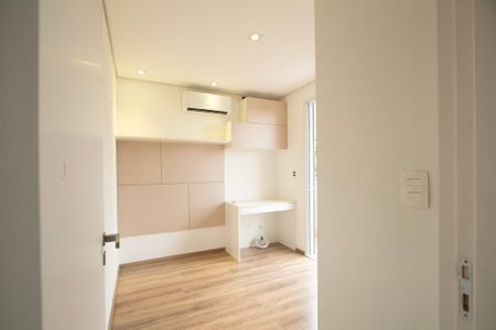 Casa de condomínio para alugar com 130m², 3 quartos e 2 vagas Casa de condomínio para alugar com 130m², 3 quartos e 2 vagasQuarto 1