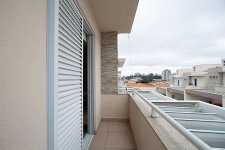 Casa de condomínio para alugar com 130m², 3 quartos e 2 vagas Casa de condomínio para alugar com 130m², 3 quartos e 2 vagasVaranda Suíte