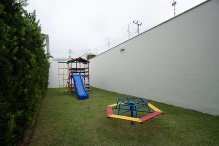 Casa de condomínio para alugar com 130m², 3 quartos e 2 vagas Casa de condomínio para alugar com 130m², 3 quartos e 2 vagasÁrea comum