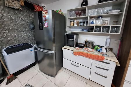 Cozinha de apartamento para alugar com 2 quartos, 50m² em Parque Nossa Senhora da Penha, Duque de Caxias