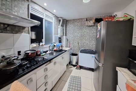 Cozinha de apartamento para alugar com 2 quartos, 50m² em Parque Nossa Senhora da Penha, Duque de Caxias