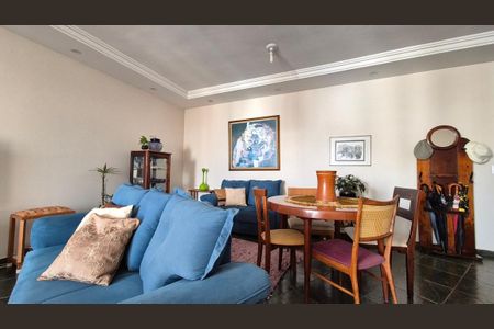 Apartamento à venda com 148m², 4 quartos e 2 vagas Apartamento à venda com 148m², 4 quartos e 2 vagasSala de Jantar