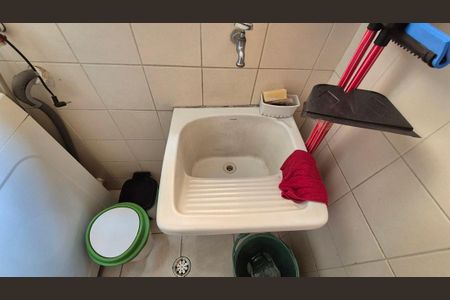 Apartamento à venda com 148m², 4 quartos e 2 vagas Apartamento à venda com 148m², 4 quartos e 2 vagasÁrea de Serviço