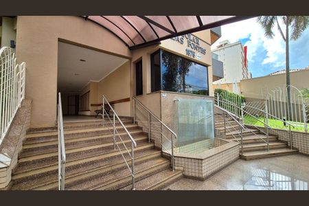 Apartamento à venda com 148m², 4 quartos e 2 vagas Apartamento à venda com 148m², 4 quartos e 2 vagasFachada do Bloco