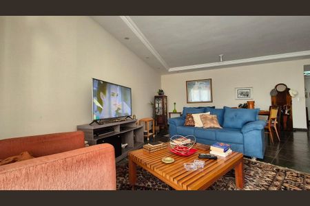 Apartamento à venda com 148m², 4 quartos e 2 vagas Apartamento à venda com 148m², 4 quartos e 2 vagasSala