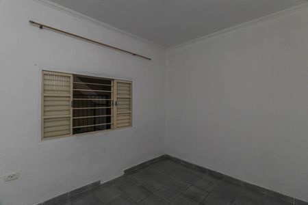 Quarto 2 de casa para alugar com 2 quartos, 70m² em Jardim Augusto, São Paulo