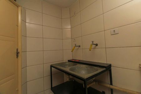 Casa para alugar com 70m², 2 quartos e sem vagaÁrea de Serviço