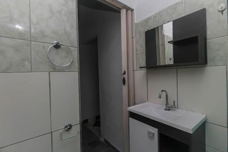 Casa para alugar com 70m², 2 quartos e sem vagaBanheiro