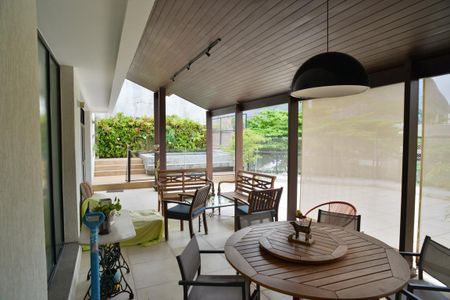 Apartamento à venda com 210m², 3 quartos e 2 vagasEspaço Gourmet