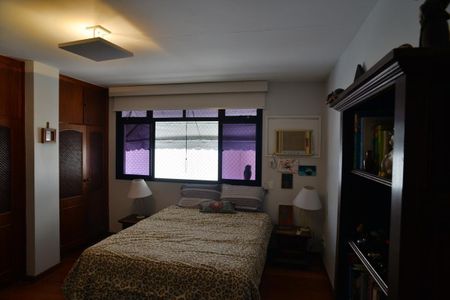 Apartamento à venda com 210m², 3 quartos e 2 vagasSuíte Principal