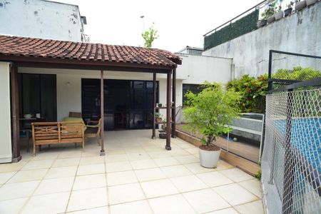 Apartamento à venda com 210m², 3 quartos e 2 vagasÁrea Aberta Cobertura