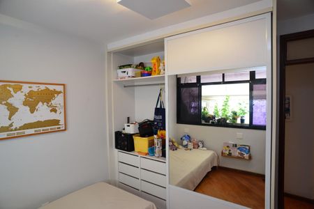 Apartamento à venda com 210m², 3 quartos e 2 vagasSuíte 1