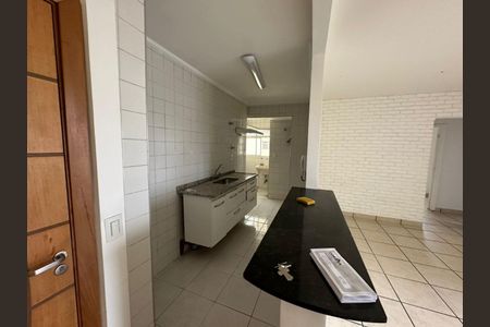 Foto 02 de apartamento à venda com 3 quartos, 70m² em Vila Azevedo, São Paulo