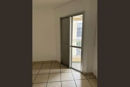 Foto 03 de apartamento à venda com 3 quartos, 70m² em Vila Azevedo, São Paulo