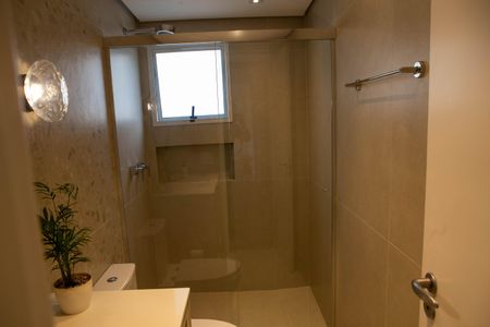 Apartamento para alugar com 96m², 2 quartos e 2 vagas Apartamento para alugar com 96m², 2 quartos e 2 vagasBanheiro