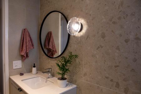 Apartamento para alugar com 96m², 2 quartos e 2 vagas Apartamento para alugar com 96m², 2 quartos e 2 vagasBanheiro