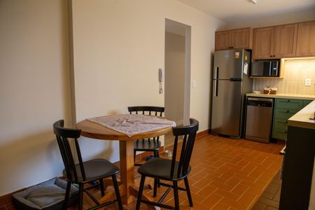 Apartamento para alugar com 96m², 2 quartos e 2 vagas Apartamento para alugar com 96m², 2 quartos e 2 vagasCozinha