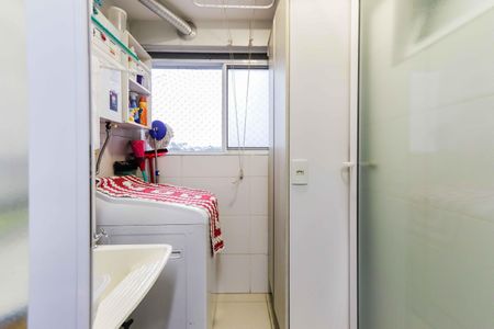 Apartamento para alugar com 60m², 3 quartos e 1 vaga Apartamento para alugar com 60m², 3 quartos e 1 vagaCozinha e Área de Serviço