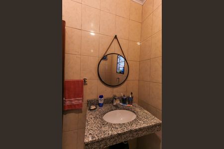 Casa à venda com 160m², 5 quartos e 1 vaga