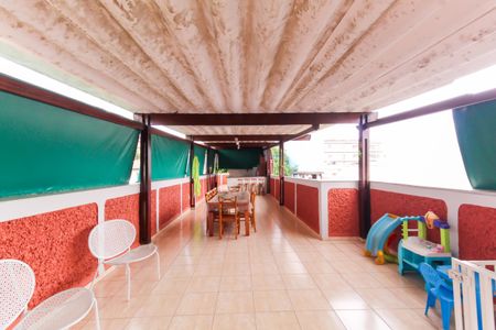 Casa à venda com 160m², 5 quartos e 1 vaga Casa à venda com 160m², 5 quartos e 1 vagaChurrasqueira