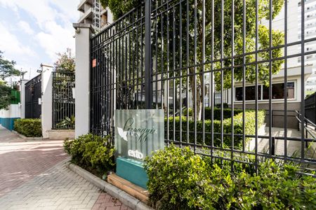 Apartamento para alugar com 41m², 1 quarto e 1 vaga Apartamento para alugar com 41m², 1 quarto e 1 vagaFachada Do Condomínio