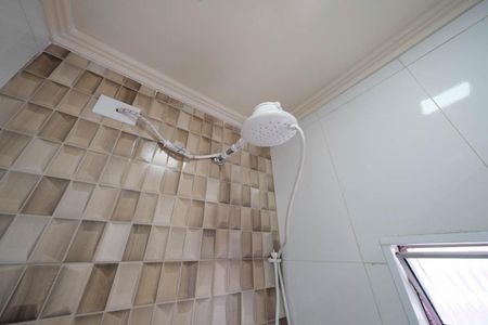 Casa para alugar com 56m², 2 quartos e sem vagaBanheiro