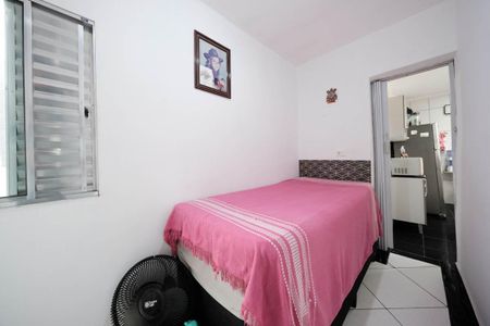 Quarto 1 de casa para alugar com 2 quartos, 56m² em Jardim Nordeste, São Paulo