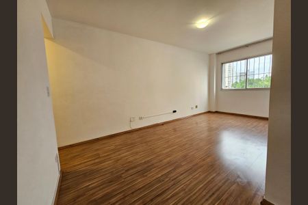 Apartamento para alugar com 47m², 1 quarto e 1 vagaSala