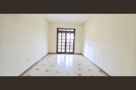 Casa de condomínio para alugar com 550m², 5 quartos e 6 vagas