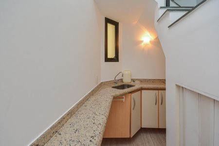 Casa à venda com 195m², 4 quartos e 4 vagas Casa à venda com 195m², 4 quartos e 4 vagasSalão de Festas