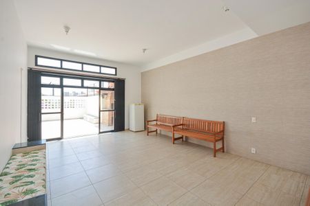 Casa à venda com 195m², 4 quartos e 4 vagas Casa à venda com 195m², 4 quartos e 4 vagasSalão de Festas