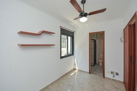 Casa à venda com 195m², 4 quartos e 4 vagas Casa à venda com 195m², 4 quartos e 4 vagasQuarto 3
