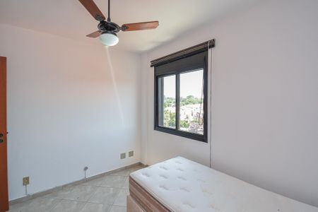 Casa à venda com 195m², 4 quartos e 4 vagas Casa à venda com 195m², 4 quartos e 4 vagasQuarto 1