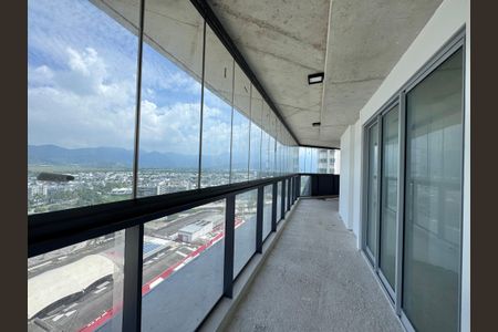 Apartamento à venda com 98m², 2 quartos e 1 vagaVaranda