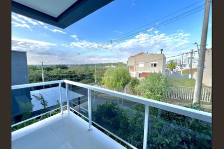 Casa de condomínio para alugar com 300m², 3 quartos e 2 vagasVaranda