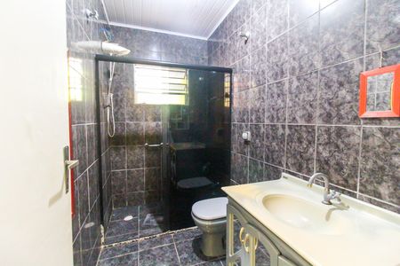 Casa à venda com 140m², 3 quartos e 3 vagas Casa à venda com 140m², 3 quartos e 3 vagasBanheiro