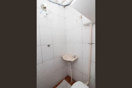 Banheiro de casa para alugar com 1 quarto, 50m² em Vila Sao Rafael, Guarulhos