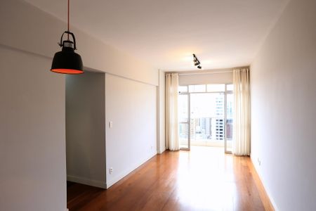 Sala de apartamento para alugar com 2 quartos, 57m² em Funcionários, Belo Horizonte